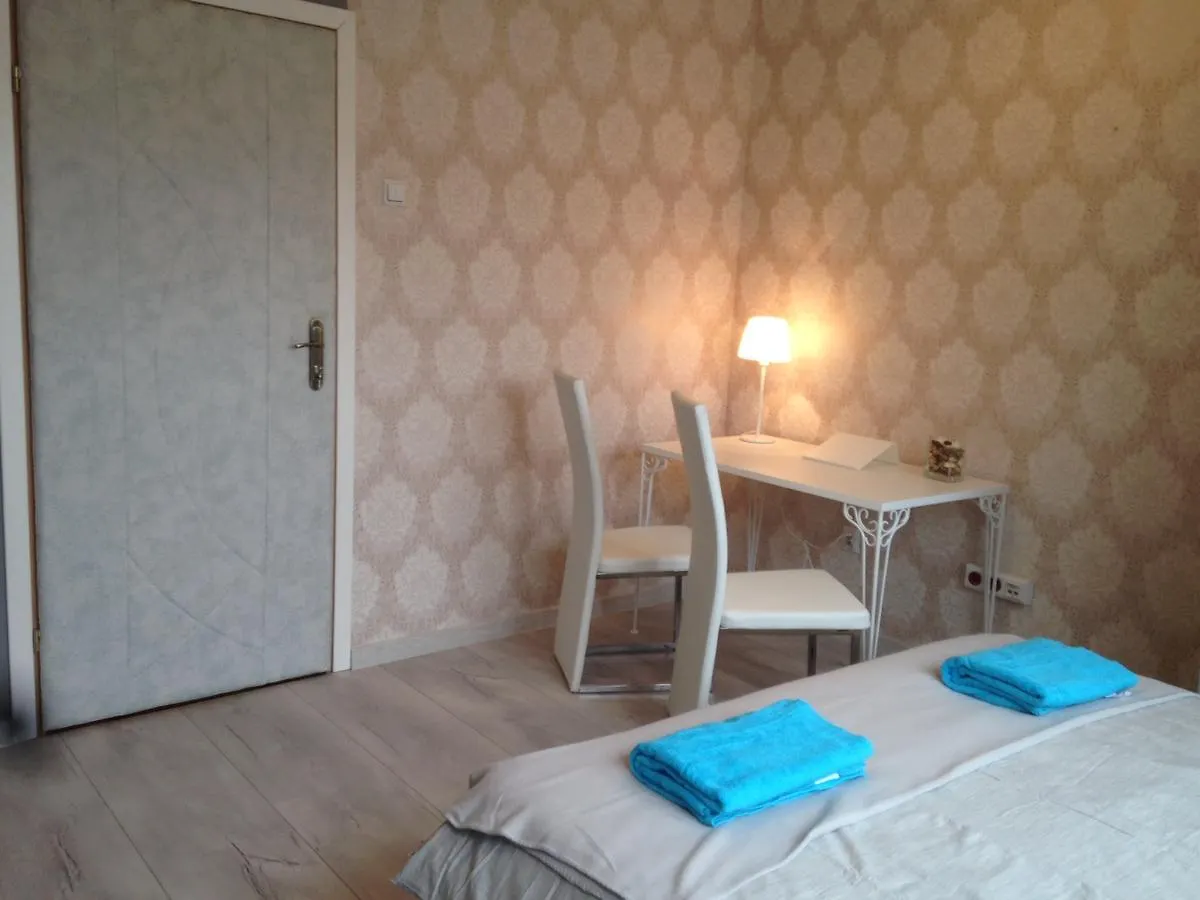 Fitness Hostel - Restauracja, Darmowy Parking I Silownia Βρότσλαβ 0*,