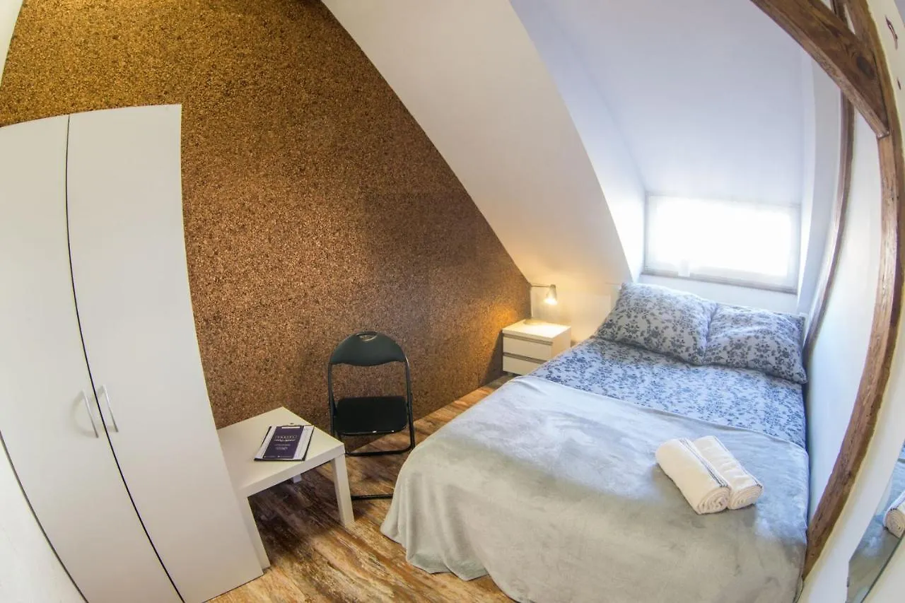 Fitness Hostel - Restauracja, Darmowy Parking I Silownia Βρότσλαβ